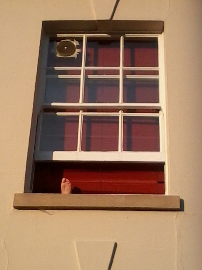 Muspole Street Feet